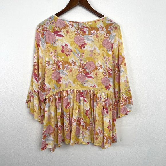 Torrid Peasant Blouse Top Womens Plus Size 2X Yellow Floral Boho Crochet Lace - Picture 3 of 9